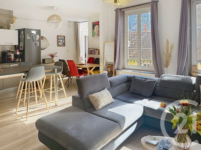 Appartement à vendre - 4 pièces - 104.0 m2 - REMIREMONT - 88 - LORRAINE - Century 21 Monts Et Vallées