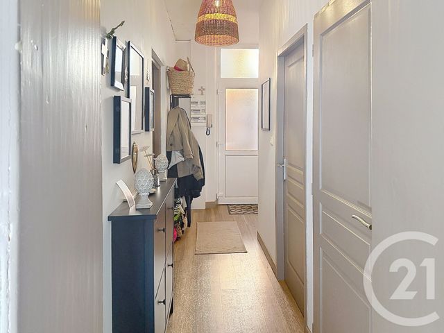 Appartement à vendre - 4 pièces - 104.0 m2 - REMIREMONT - 88 - LORRAINE - Century 21 Monts Et Vallées