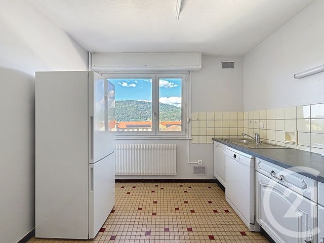 Appartement F3 à louer - 3 pièces - 87.56 m2 - REMIREMONT - 88 - LORRAINE - Century 21 Monts Et Vallées