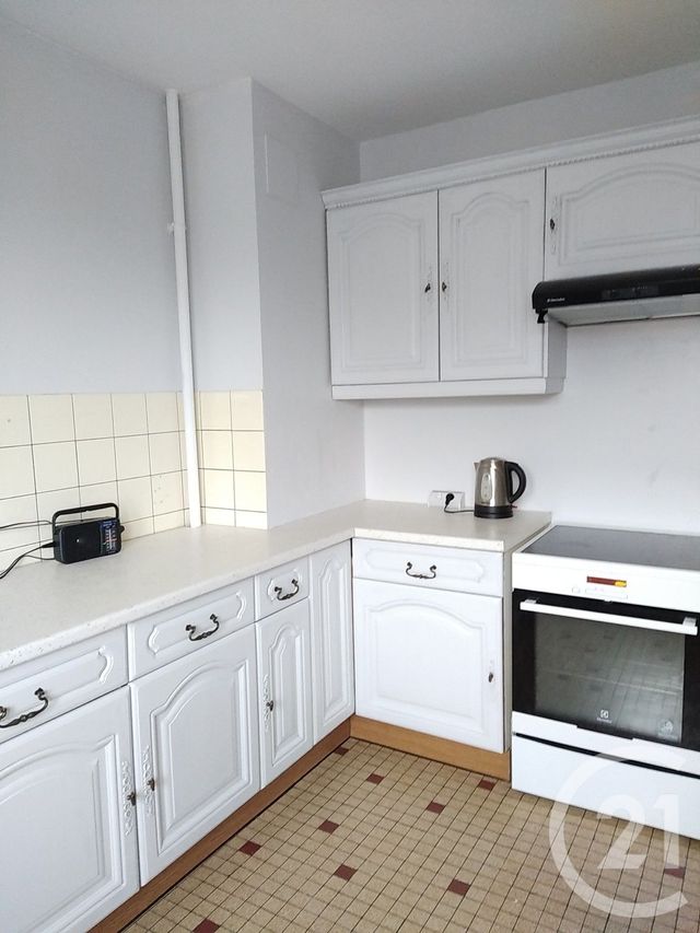 Appartement F3 à louer - 3 pièces - 87.56 m2 - REMIREMONT - 88 - LORRAINE - Century 21 Monts Et Vallées