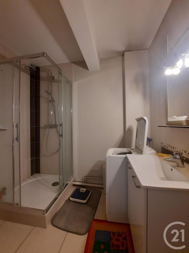 Appartement F3 à louer - 3 pièces - 87.56 m2 - REMIREMONT - 88 - LORRAINE - Century 21 Monts Et Vallées