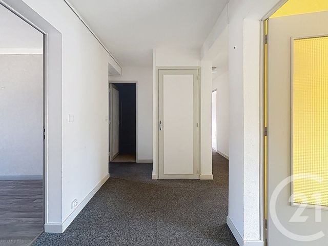 Appartement F3 à louer - 3 pièces - 87.56 m2 - REMIREMONT - 88 - LORRAINE - Century 21 Monts Et Vallées
