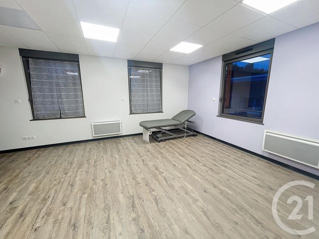 commerce à louer - 28.0 m2 - REMIREMONT - 88 - LORRAINE - Century 21 Monts Et Vallées