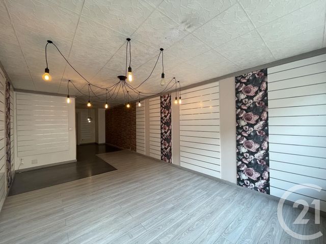 commerce à louer - 51.4 m2 - REMIREMONT - 88 - LORRAINE - Century 21 Monts Et Vallées