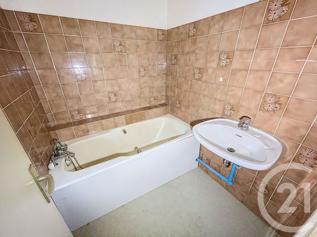 Appartement F3 à vendre - 3 pièces - 56.2 m2 - LE THILLOT - 88 - LORRAINE - Century 21 Monts Et Vallées