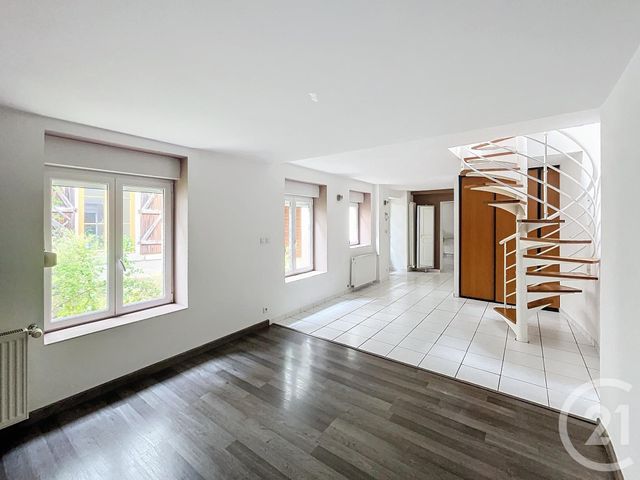 Appartement F4 à vendre - 5 pièces - 88.54 m2 - REMIREMONT - 88 - LORRAINE - Century 21 Monts Et Vallées