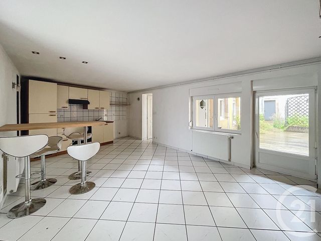 Appartement F4 à vendre - 5 pièces - 88.54 m2 - REMIREMONT - 88 - LORRAINE - Century 21 Monts Et Vallées