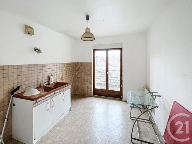 Appartement F4 à vendre - 4 pièces - 99.5 m2 - REMIREMONT - 88 - LORRAINE - Century 21 Monts Et Vallées