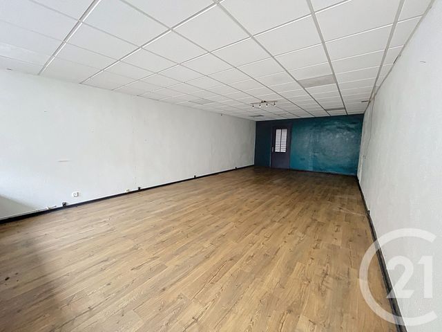 commerce à louer - 70.26 m2 - REMIREMONT - 88 - LORRAINE - Century 21 Monts Et Vallées