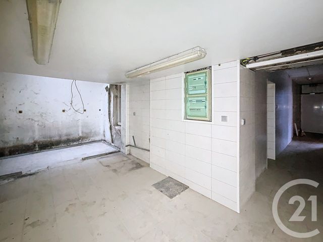 commerce à louer - 150.0 m2 - GOLBEY - 88 - LORRAINE - Century 21 Monts Et Vallées