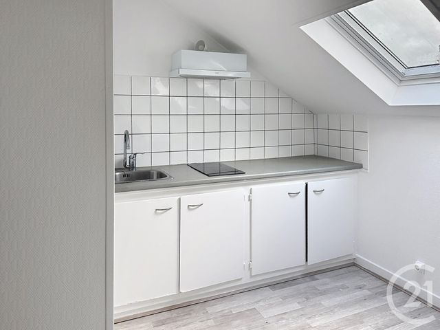 Appartement F1 à louer - 1 pièce - 31.36 m2 - REMIREMONT - 88 - LORRAINE - Century 21 Monts Et Vallées