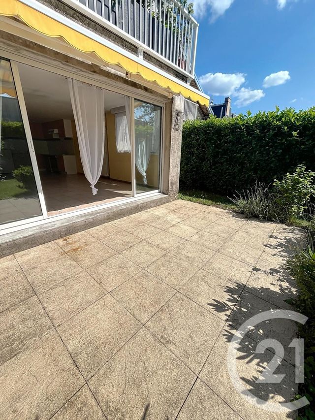 Appartement F3 à vendre - 3 pièces - 110.12 m2 - REMIREMONT - 88 - LORRAINE - Century 21 Monts Et Vallées