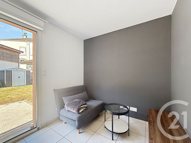 Appartement F2 à louer - 2 pièces - 29.93 m2 - REMIREMONT - 88 - LORRAINE - Century 21 Monts Et Vallées