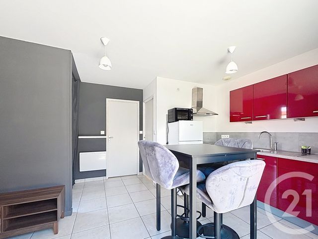 Appartement F2 à louer - 2 pièces - 29.93 m2 - REMIREMONT - 88 - LORRAINE - Century 21 Monts Et Vallées