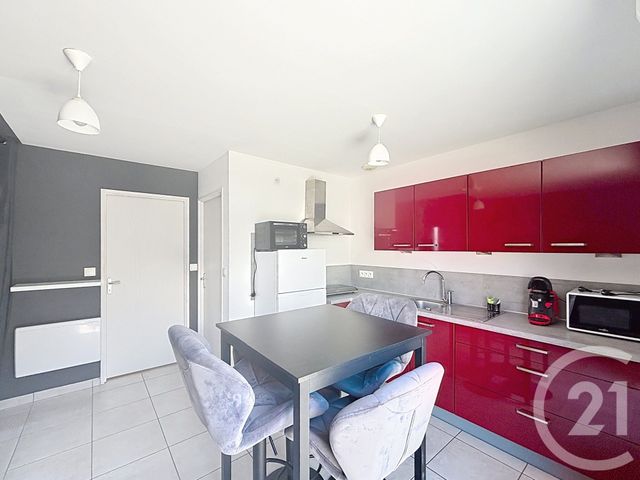 Appartement F2 à louer - 2 pièces - 29.93 m2 - REMIREMONT - 88 - LORRAINE - Century 21 Monts Et Vallées