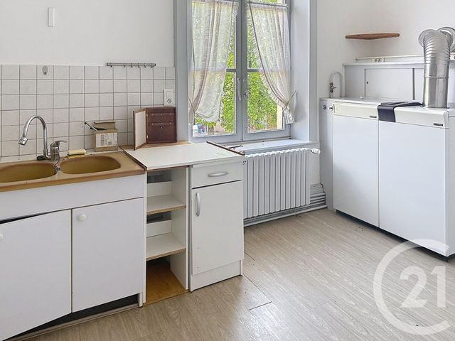 Appartement F4 à vendre - 6 pièces - 143.0 m2 - REMIREMONT - 88 - LORRAINE - Century 21 Monts Et Vallées