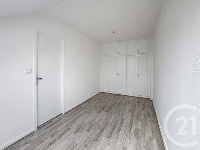Appartement F1 à louer - 2 pièces - 27.99 m2 - REMIREMONT - 88 - LORRAINE - Century 21 Monts Et Vallées