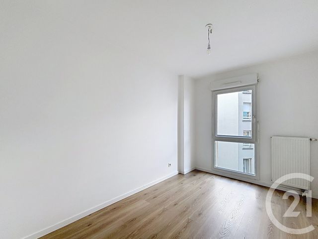 Appartement F3 à louer - 3 pièces - 70.0 m2 - REMIREMONT - 88 - LORRAINE - Century 21 Monts Et Vallées