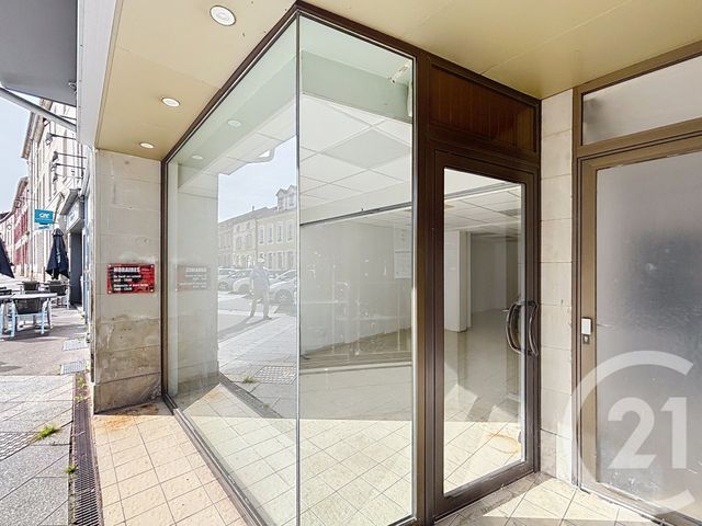 commerce à louer - 83.94 m2 - REMIREMONT - 88 - LORRAINE - Century 21 Monts Et Vallées