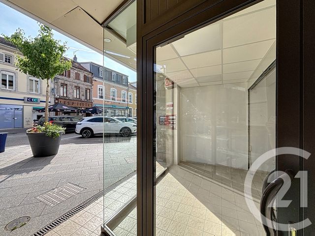 commerce à louer - 83.94 m2 - REMIREMONT - 88 - LORRAINE - Century 21 Monts Et Vallées