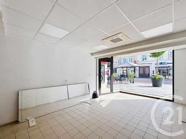commerce à louer - 83.94 m2 - REMIREMONT - 88 - LORRAINE - Century 21 Monts Et Vallées