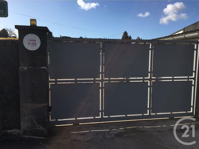 parking à louer - 12.0 m2 - REMIREMONT - 88 - LORRAINE - Century 21 Monts Et Vallées