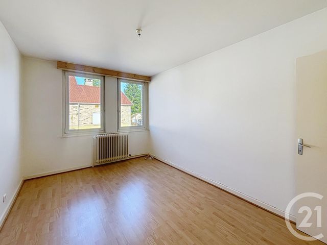 Appartement F3 à louer - 3 pièces - 84.05 m2 - FOUGEROLLES - 70 - FRANCHE-COMTE - Century 21 Monts Et Vallées