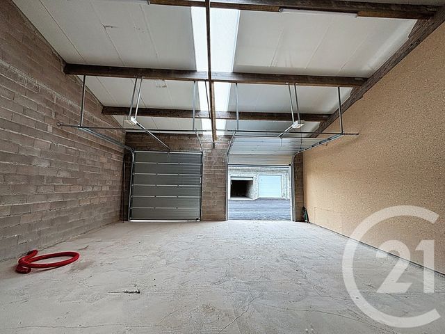 commerce à louer - 73.86 m2 - LE SYNDICAT - 88 - LORRAINE - Century 21 Monts Et Vallées