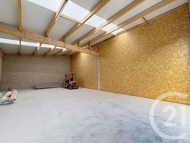 commerce à louer - 117.32 m2 - LE SYNDICAT - 88 - LORRAINE - Century 21 Monts Et Vallées