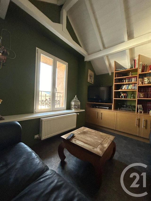 Appartement F8 à vendre - 9 pièces - 179.0 m2 - SAULXURES SUR MOSELOTTE - 88 - LORRAINE - Century 21 Monts Et Vallées