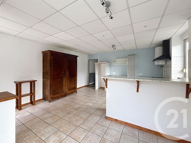 Appartement F3 à louer - 3 pièces - 60.57 m2 - PLOMBIERES LES BAINS - 88 - LORRAINE - Century 21 Monts Et Vallées