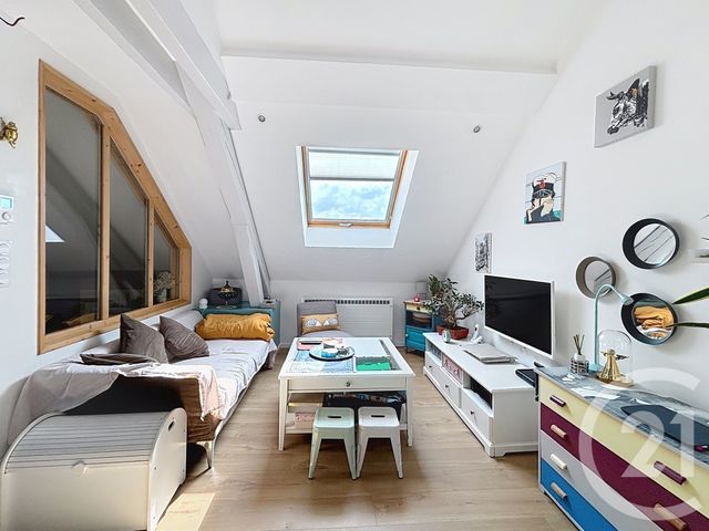 Appartement F3 à louer - 3 pièces - 62.49 m2 - ST ETIENNE LES REMIREMONT - 88 - LORRAINE - Century 21 Monts Et Vallées