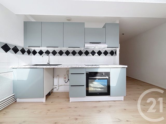 Appartement F2 à louer - 2 pièces - 69.22 m2 - REMIREMONT - 88 - LORRAINE - Century 21 Monts Et Vallées