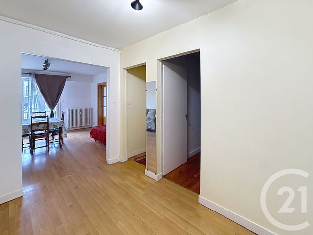 Appartement F2 à louer - 2 pièces - 60.16 m2 - REMIREMONT - 88 - LORRAINE - Century 21 Monts Et Vallées