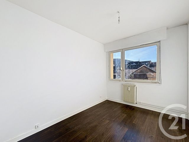 Appartement F3 à louer - 3 pièces - 65.0 m2 - REMIREMONT - 88 - LORRAINE - Century 21 Monts Et Vallées