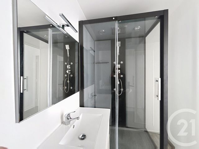 Appartement F3 à louer - 3 pièces - 65.0 m2 - REMIREMONT - 88 - LORRAINE - Century 21 Monts Et Vallées