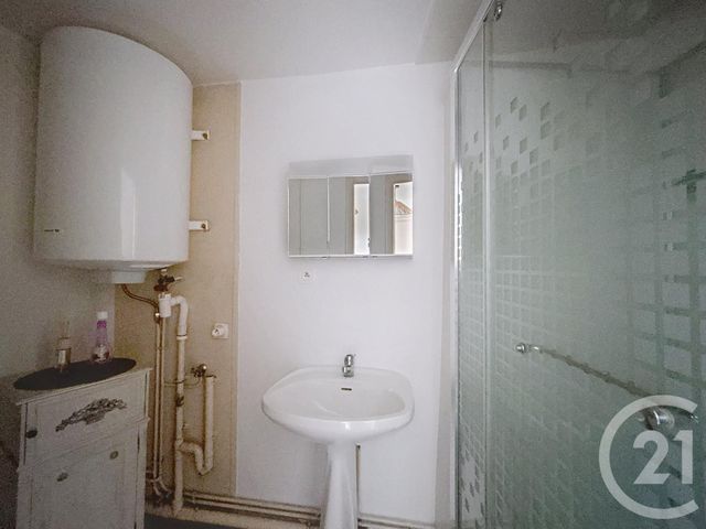 Appartement F1 bis à louer - 2 pièces - 23.63 m2 - REMIREMONT - 88 - LORRAINE - Century 21 Monts Et Vallées