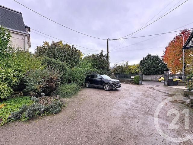 Appartement F4 à louer - 4 pièces - 178.52 m2 - REMIREMONT - 88 - LORRAINE - Century 21 Monts Et Vallées