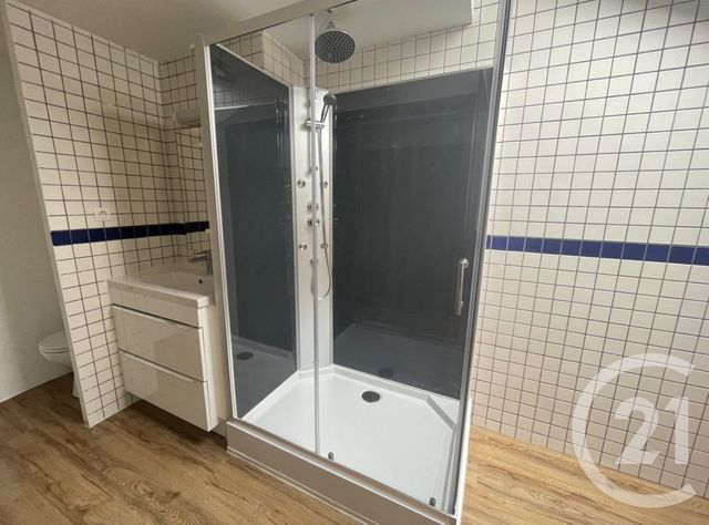 Appartement F3 à louer - 3 pièces - 72.07 m2 - REMIREMONT - 88 - LORRAINE - Century 21 Monts Et Vallées