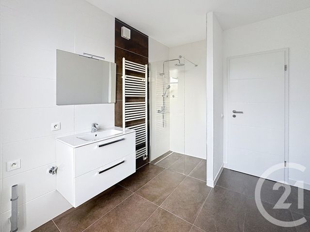 Appartement F3 à louer - 3 pièces - 79.46 m2 - REMIREMONT - 88 - LORRAINE - Century 21 Monts Et Vallées