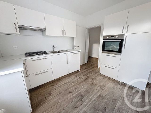 Appartement F3 à louer - 3 pièces - 79.46 m2 - REMIREMONT - 88 - LORRAINE - Century 21 Monts Et Vallées