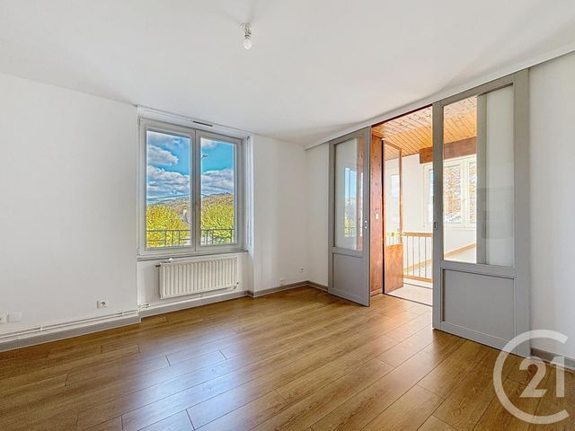 Appartement F5 à louer - 5 pièces - 91.0 m2 - LE THILLOT - 88 - LORRAINE - Century 21 Monts Et Vallées