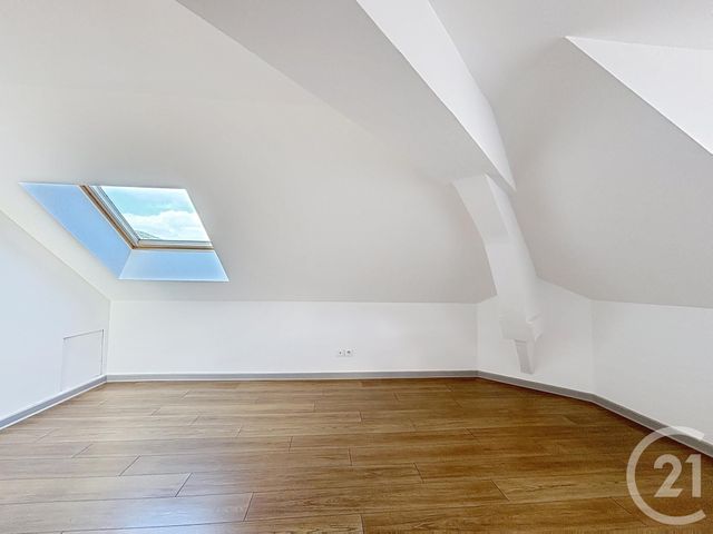 Appartement F5 à louer - 5 pièces - 91.0 m2 - LE THILLOT - 88 - LORRAINE - Century 21 Monts Et Vallées