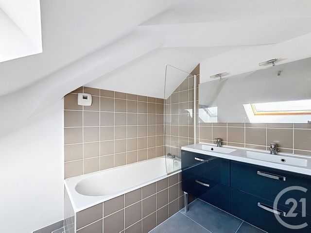 Appartement F5 à louer - 5 pièces - 91.0 m2 - LE THILLOT - 88 - LORRAINE - Century 21 Monts Et Vallées