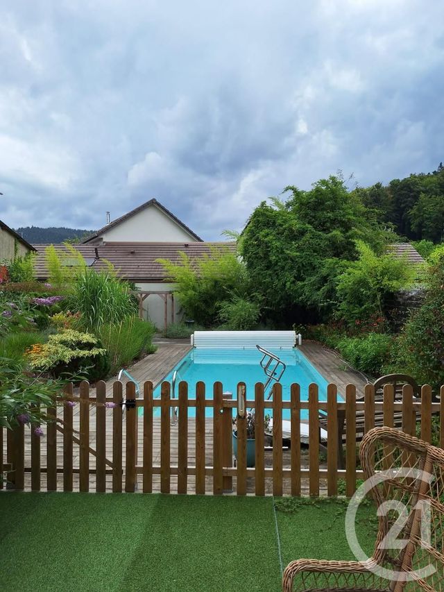 Appartement F6 à vendre - 8 pièces - 201.14 m2 - REMIREMONT - 88 - LORRAINE - Century 21 Monts Et Vallées