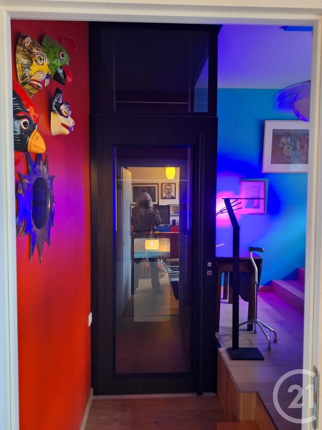 Appartement F6 à vendre - 8 pièces - 201.14 m2 - REMIREMONT - 88 - LORRAINE - Century 21 Monts Et Vallées