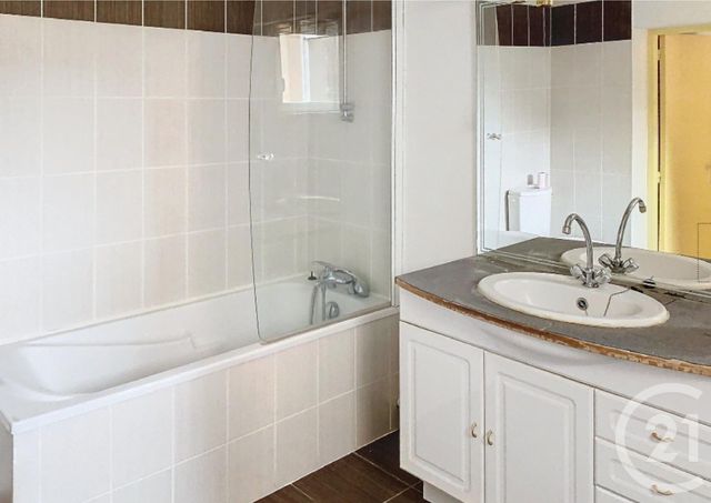 Appartement F2 à louer - 2 pièces - 48.33 m2 - EPINAL - 88 - LORRAINE - Century 21 Monts Et Vallées