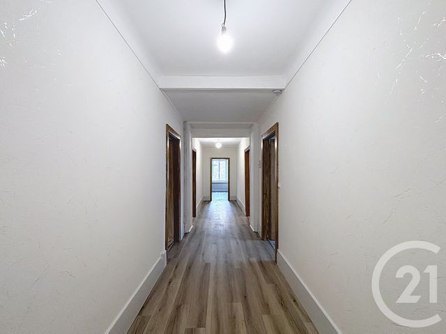 Appartement F4 à louer - 4 pièces - 110.24 m2 - ARCHES - 88 - LORRAINE - Century 21 Monts Et Vallées