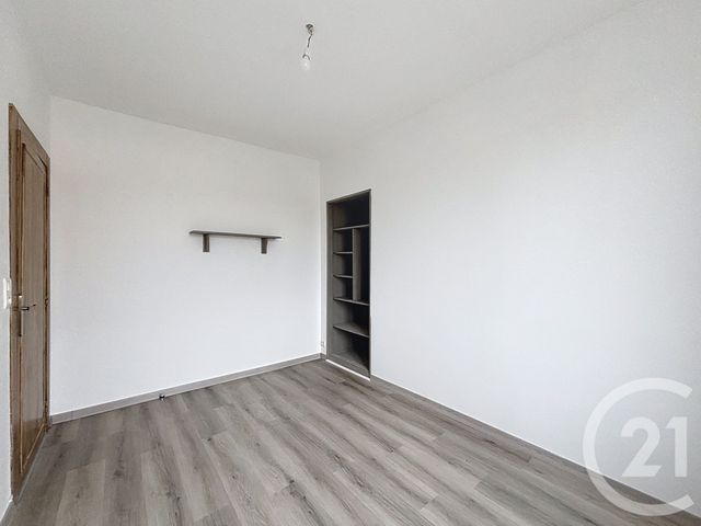 Appartement F4 à louer - 4 pièces - 110.24 m2 - ARCHES - 88 - LORRAINE - Century 21 Monts Et Vallées