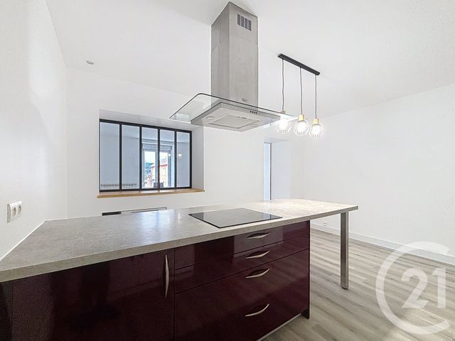 Appartement F4 à louer - 4 pièces - 110.24 m2 - ARCHES - 88 - LORRAINE - Century 21 Monts Et Vallées